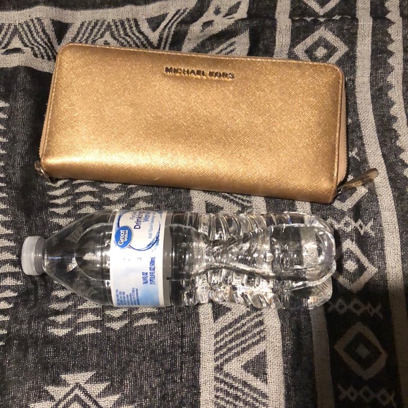 Michael kors wallet - Picture 6 of 6